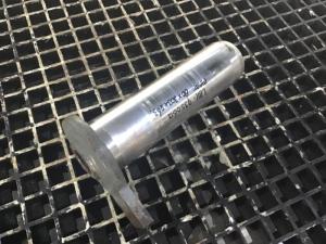 Liebherr Pin 80x303x263